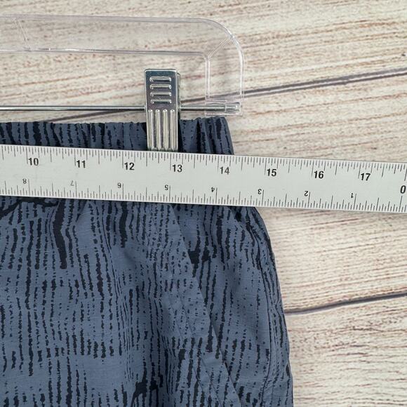 REI Co-Op Sahara Amphib Shorts Women's Size Small Blue 3 Pockets - Picture 10 of 11